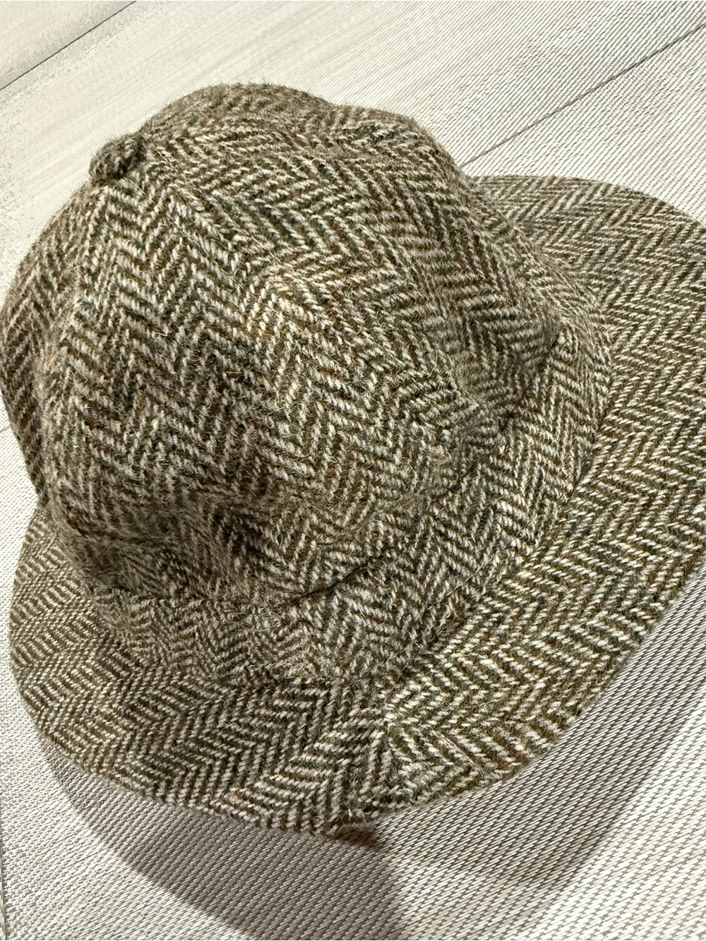 Woven Herringbone Harris Tweed Bucket Hat in Brown